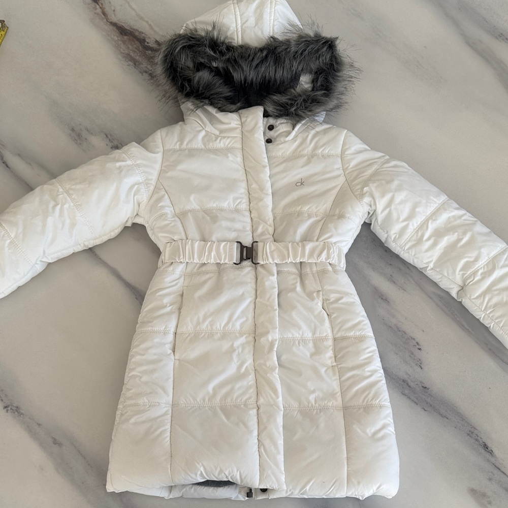 NWOT CALVIN KLEIN Girls Ivory Puffer Jacket with Faux Fur Trim